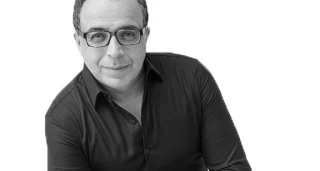 Design de interiores Carlos Rossi.